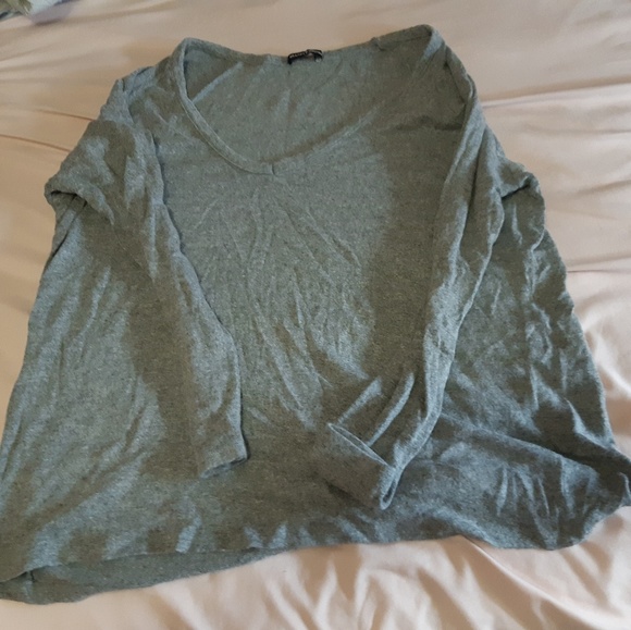 Brandy Melville v neck sweater - Picture 2 of 2